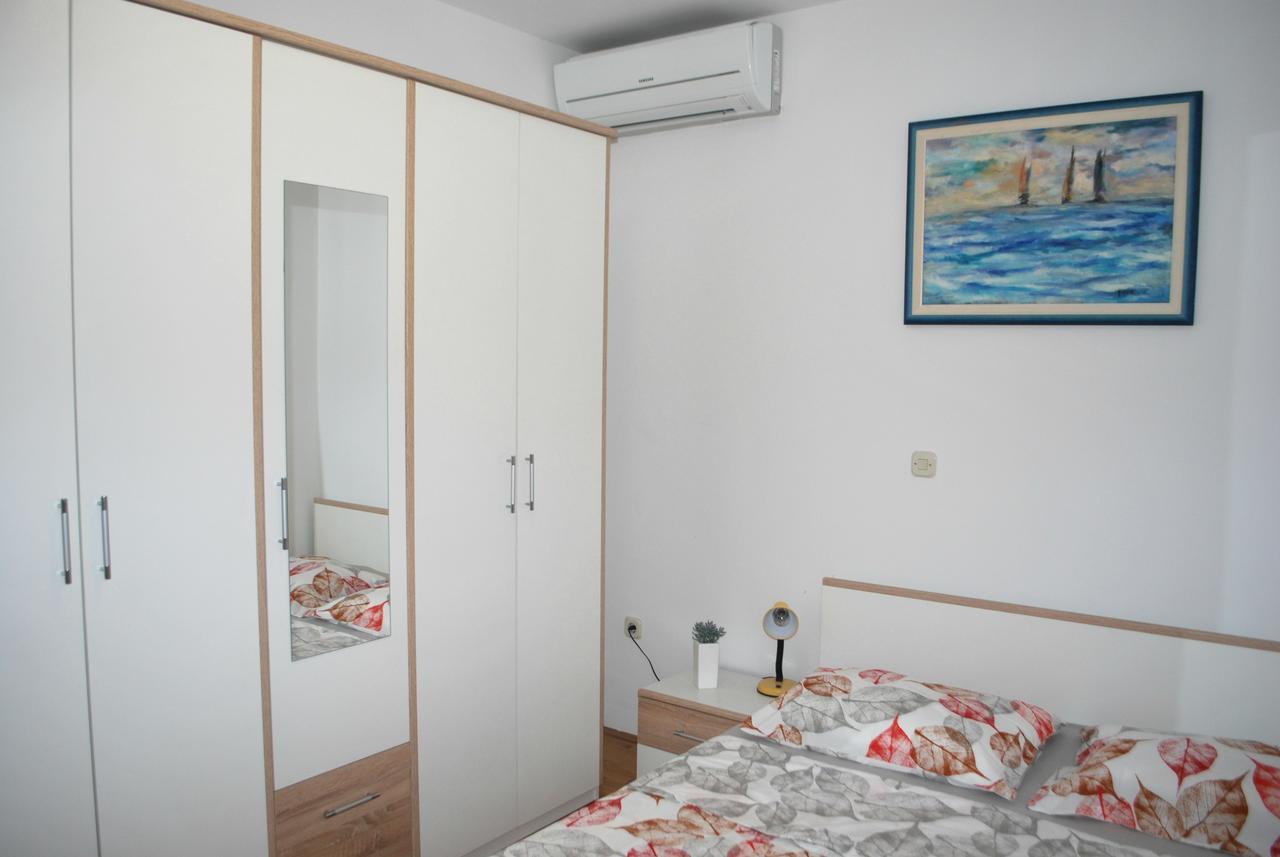 Apartment Dalmatia Makarska Luaran gambar